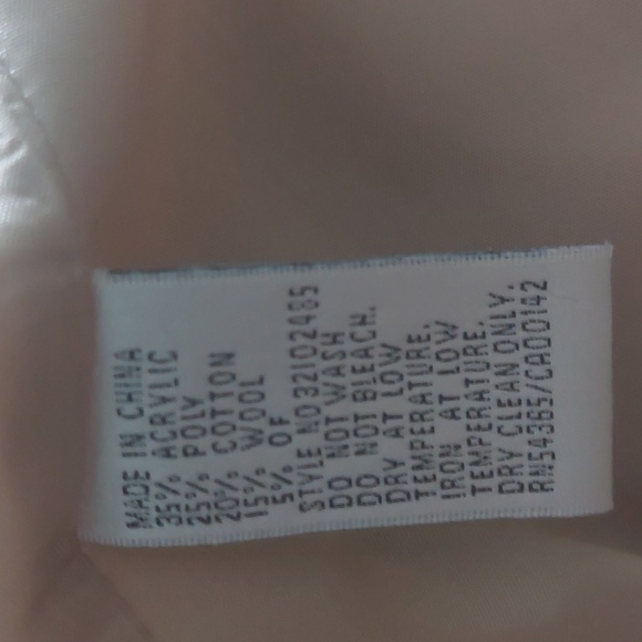 Vintage NYGARD COLLECTION, coat, size 8 - Picture 6 of 7